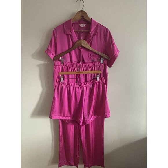 Juicy Couture Other - Juicy couture women’s three-piece pajama set large hot pink silky rhinestones